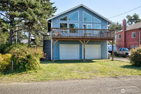 45 S Third Street Pacific Beach WA 98571