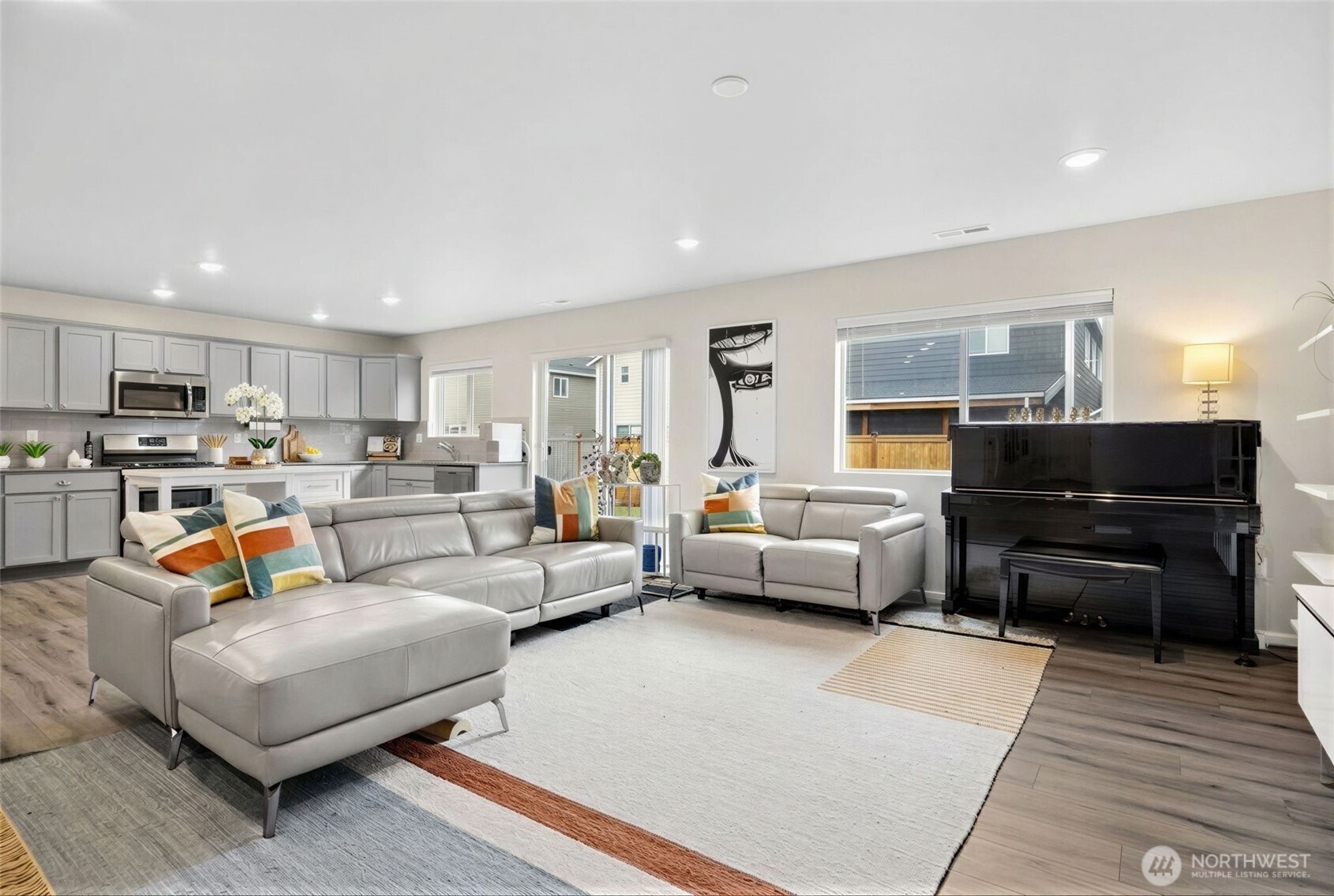 19905 135th Avenue E