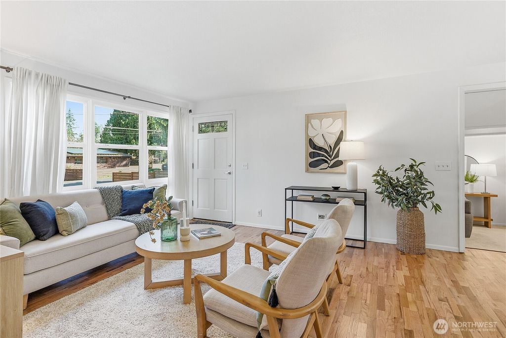 Photo of 18709 12th Ave NE Ave, Shoreline, WA 98155 (MLS # 2486102)