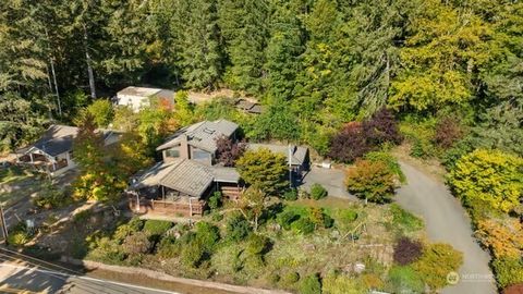 Photo of 7150 North Shore Rd, Belfair, WA 98528 (MLS # 2442363)