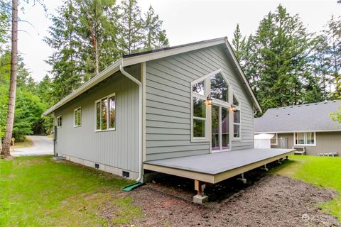 A home in Yelm