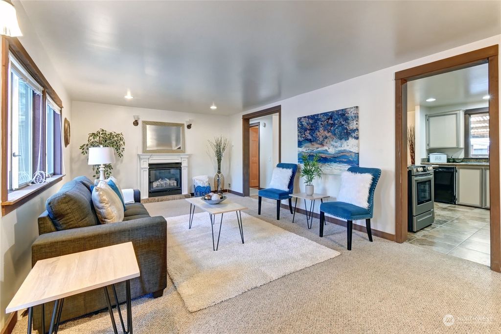 Photo of 21624 8th Place W, Bothell, WA 98021 (MLS # 2038411)