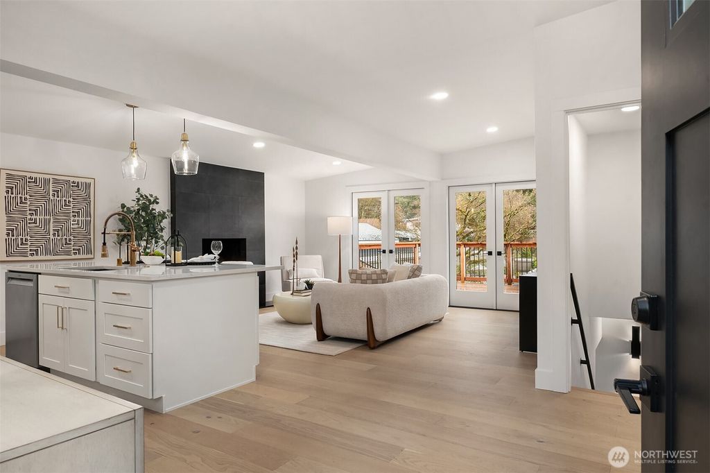 Photo of 15605 SE 8th Street, Bellevue, WA 98008 (MLS # 2487925)