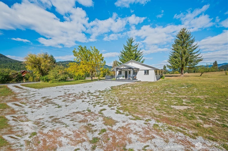 18451 Camp 12 Rd