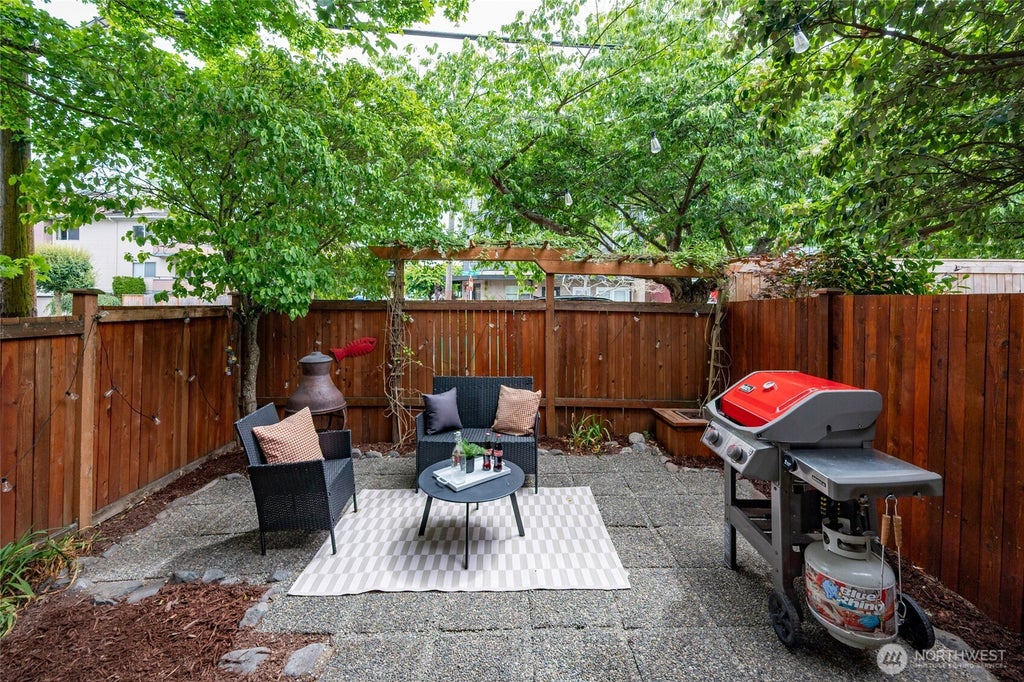 Photo of 2801 NW 85th Street, Seattle, WA 98117 (MLS # 2536893)
