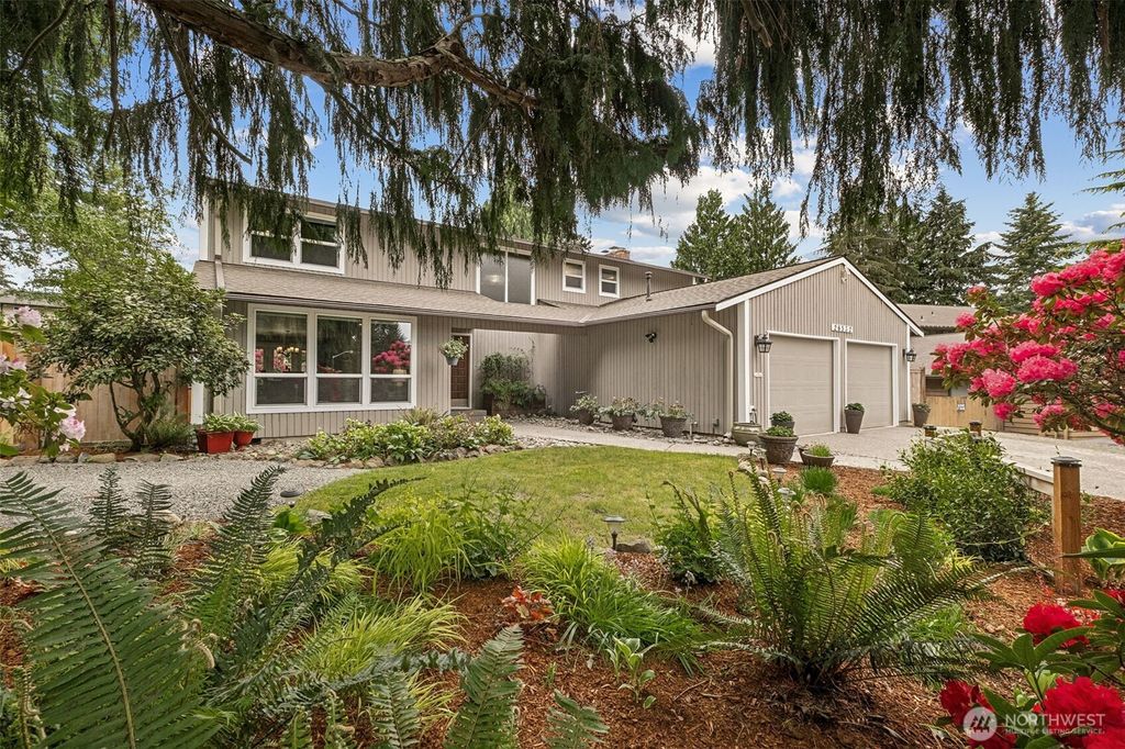 Photo of 26532 99th Place S, Kent, WA 98030 (MLS # 2517883)
