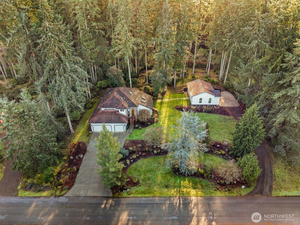 Photo of 7645 58th Avenue NE, Olympia, WA 98516 (MLS # 2468107)