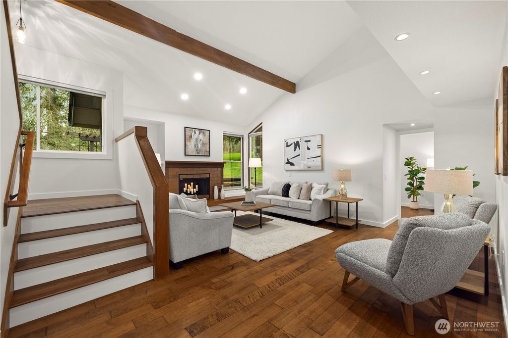 Photo of 15705 NE 59th Way, Redmond, WA 98052 (MLS # 2487596)