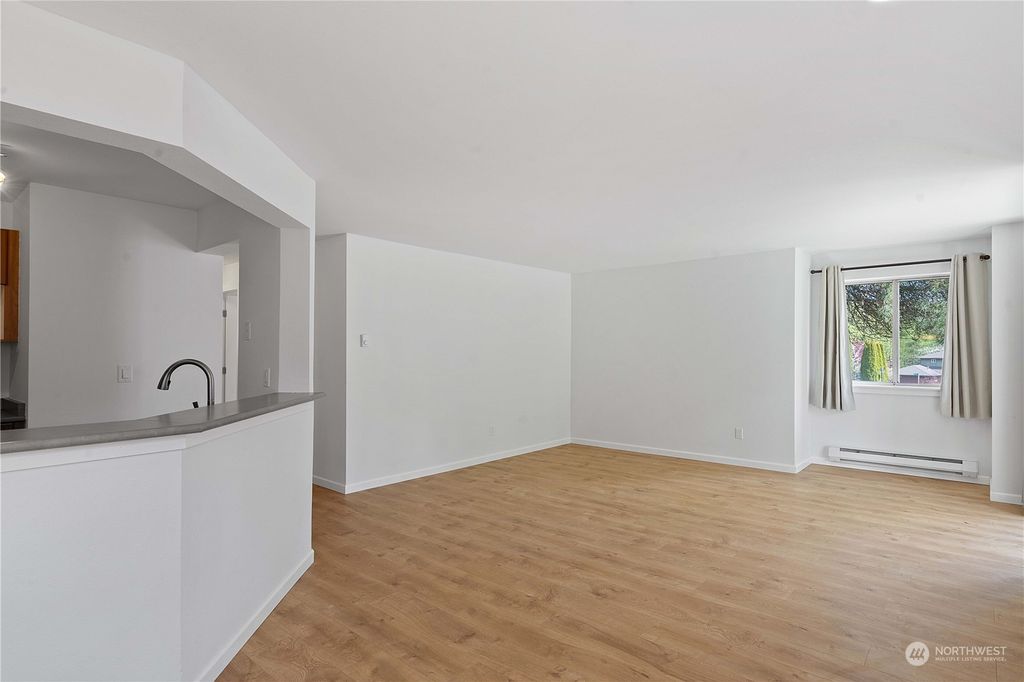 Photo of 15415 35th Avenue W #H101, Lynnwood, WA 98087 (MLS # 2249016)