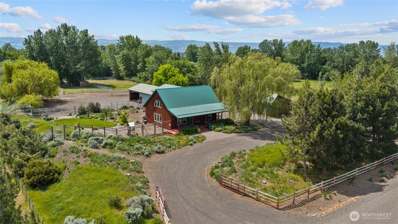 1750 Rader Road