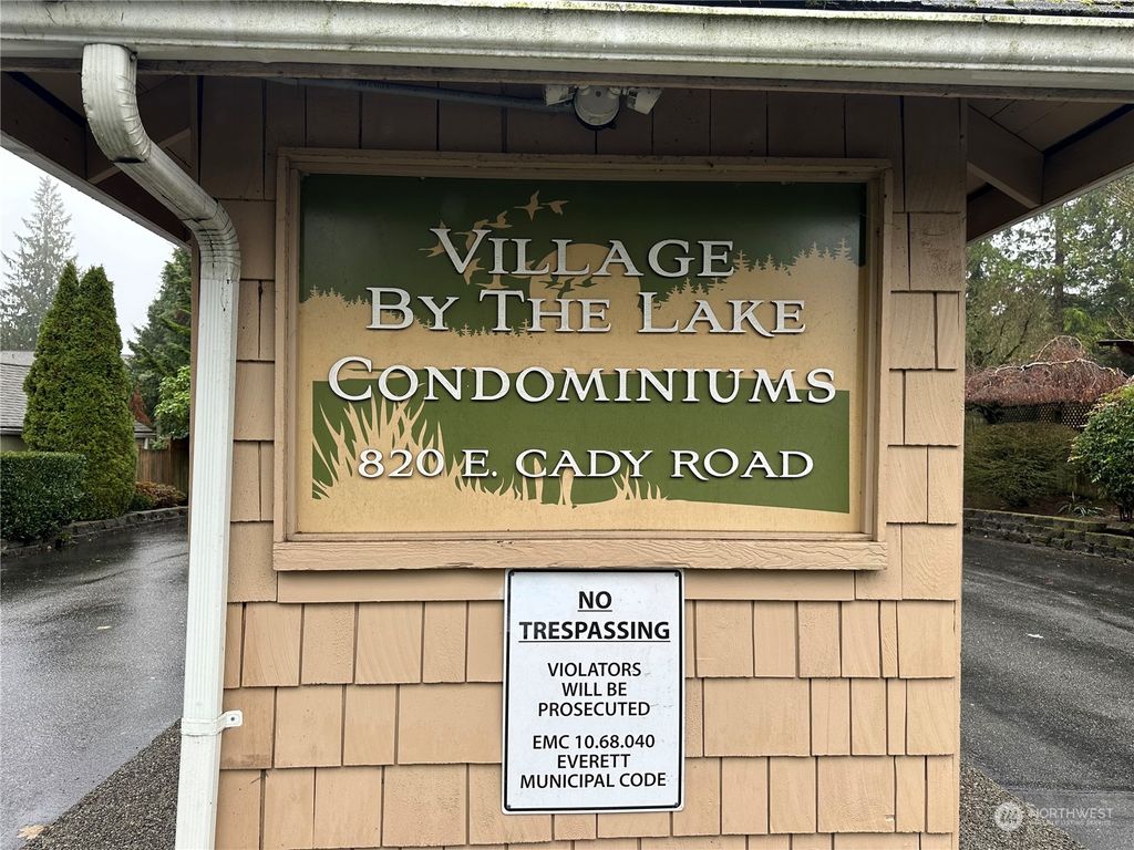 Photo of 820 E Cady Road #A106, Everett, WA 98203 (MLS # 2185647)