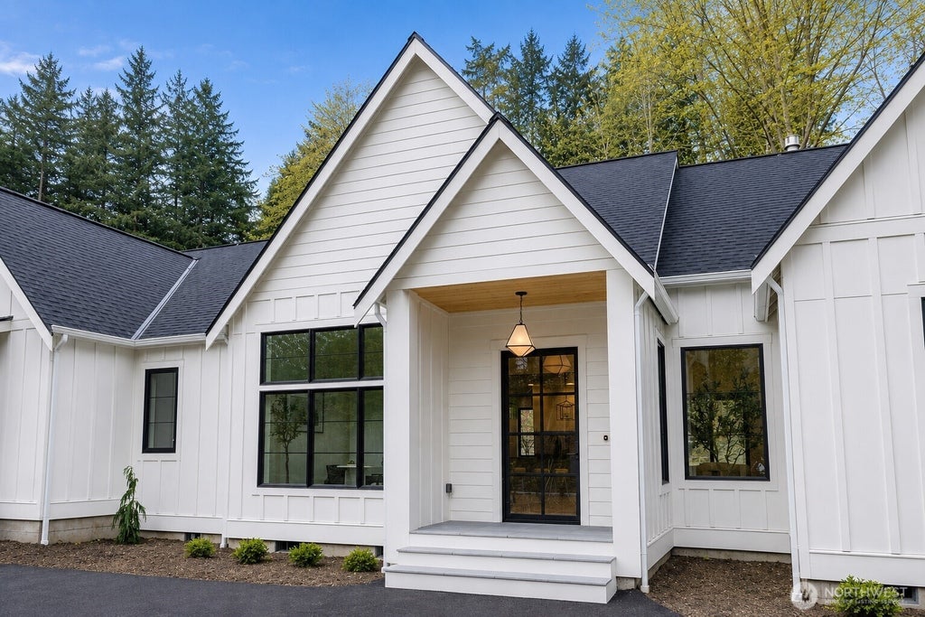 Photo of 275 Island Boulevard, Fox Island, WA 98333 (MLS # 2563593)