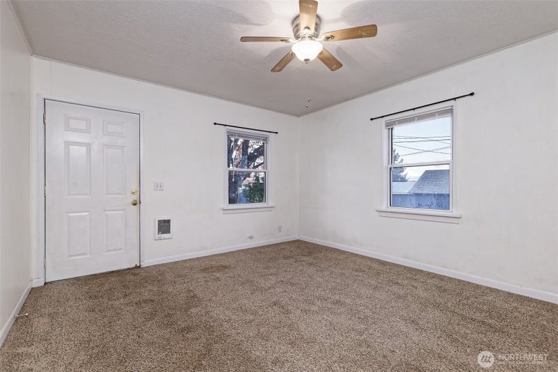 1514 Summit Drive