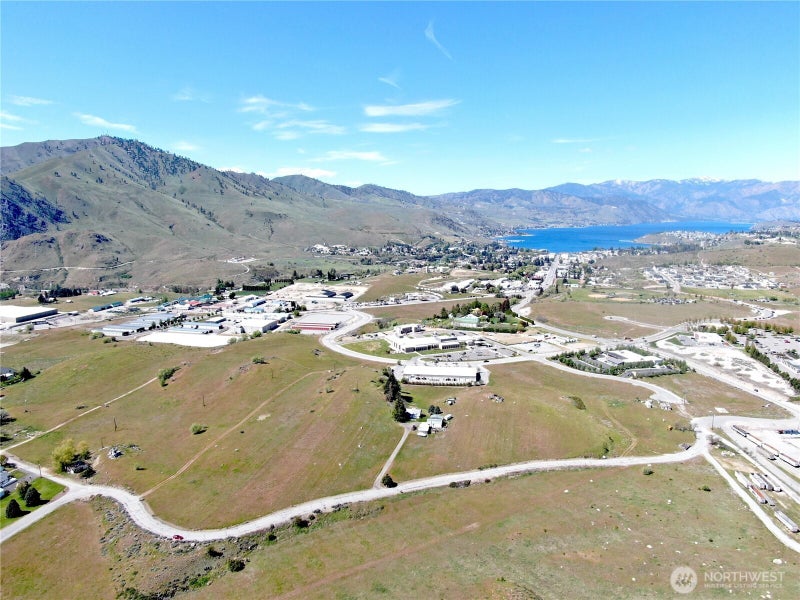 30 Isenhart Road