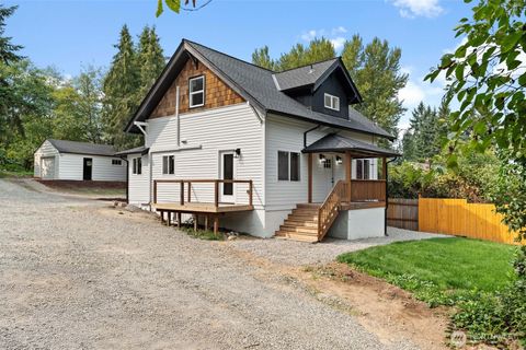 Photo of 3508 Waller Road E, Tacoma, WA 98443 (MLS # 2429813)