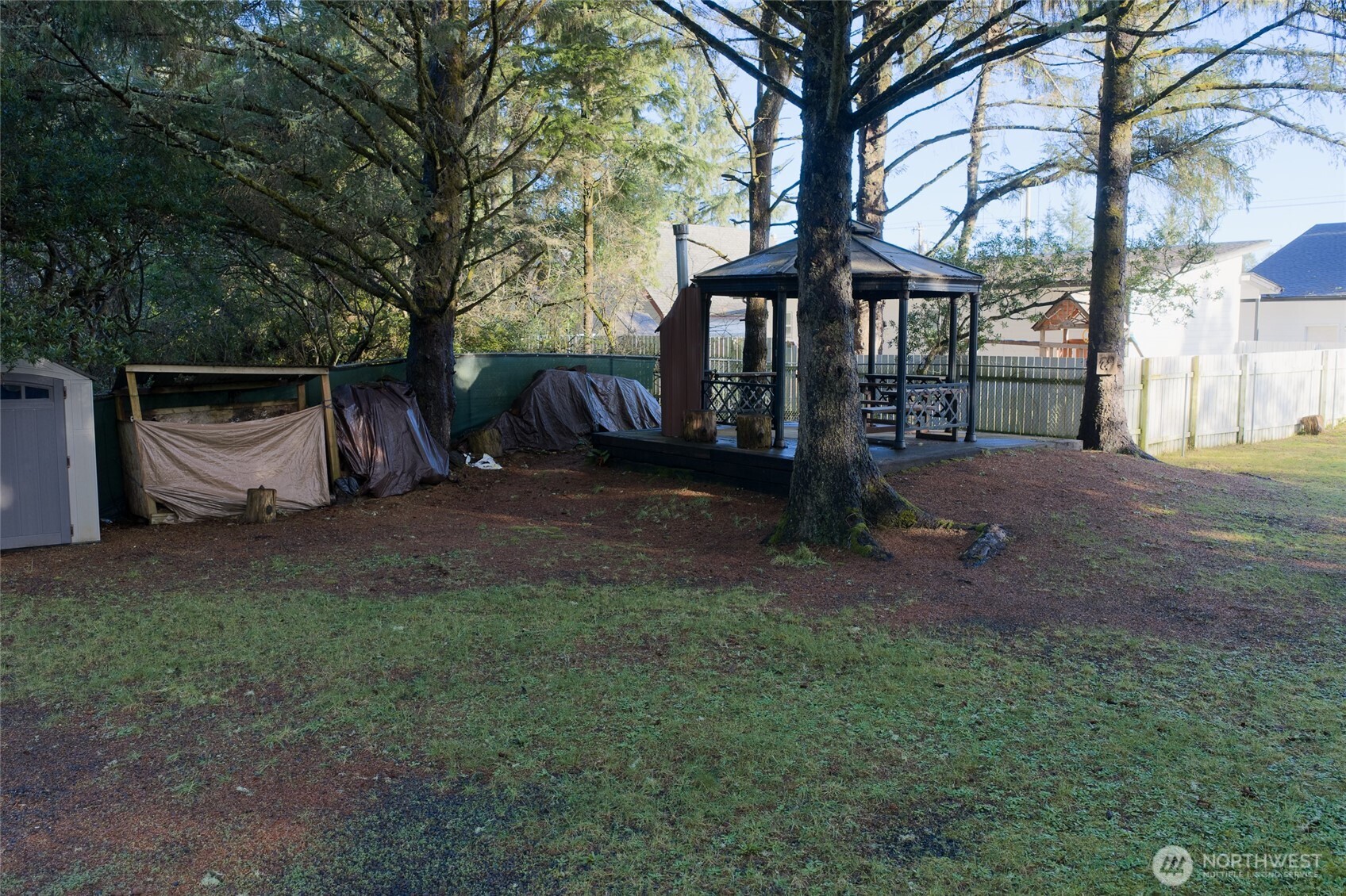 126 S Narwhal Loop SW