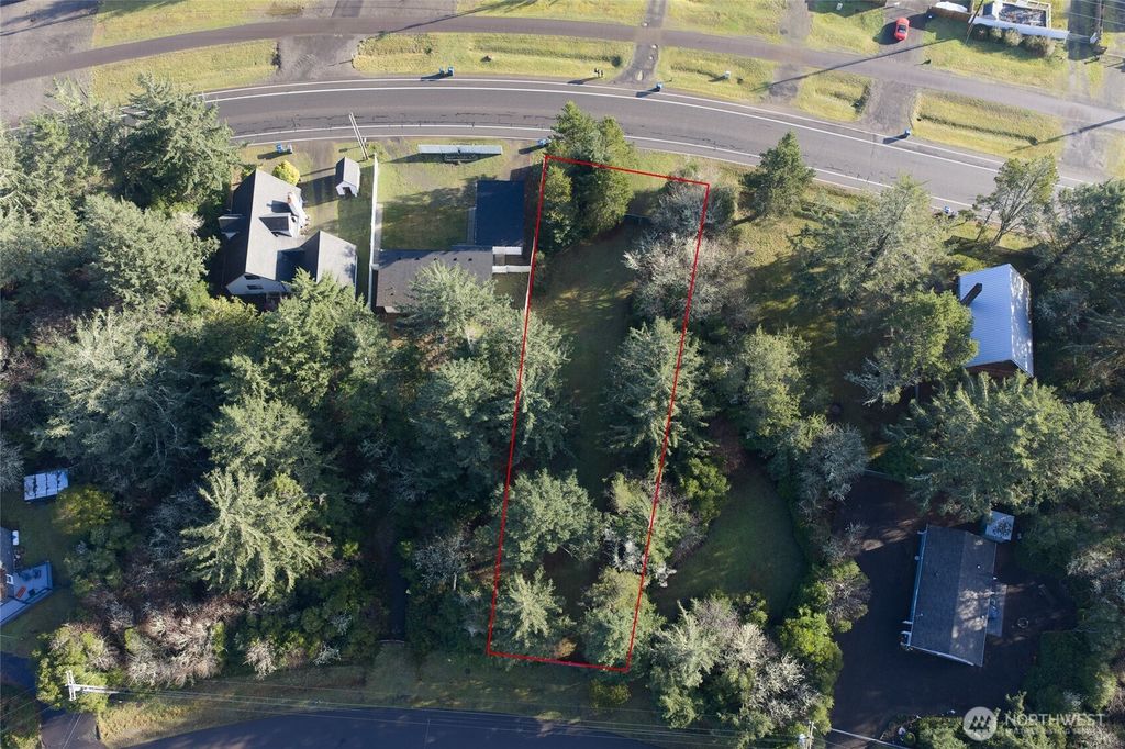 Photo of 126 S Narwhal Loop SW, Ocean Shores, WA 98569 (MLS # 2465747)