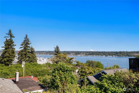 A home in Bremerton