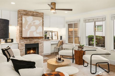 Photo of 1965 12th Avenue W #101, Seattle, WA 98119 (MLS # 2487459)