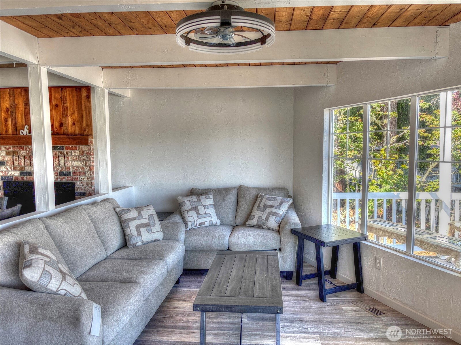 81 E Panorama Way