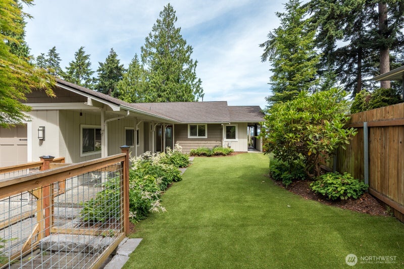 4053 Edith Point Road