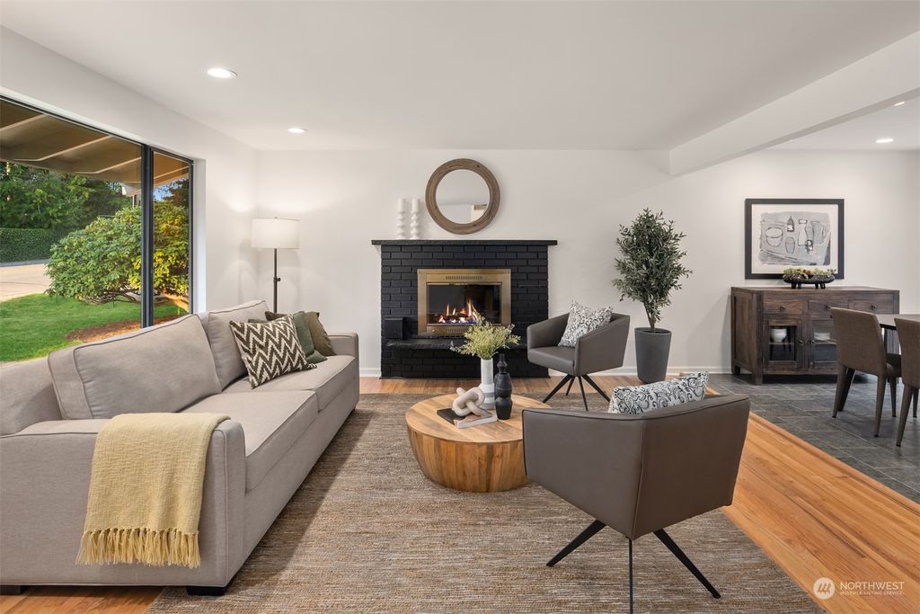 Photo of 8822 Bowdoin Way, Edmonds, WA 98026 (MLS # 2129194)