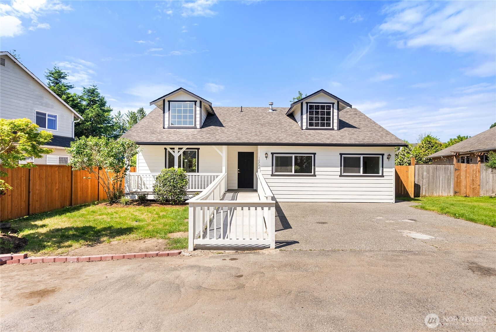 10702 59th Avenue NE
