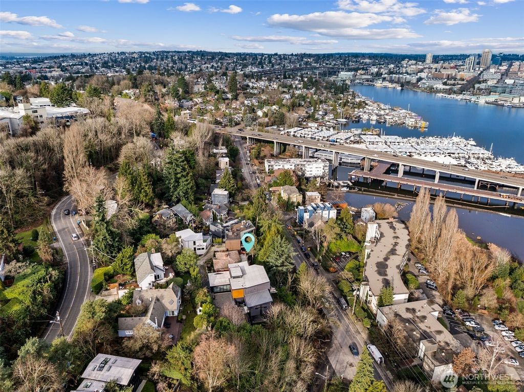 Photo of 2409 Boyer Avenue E, Seattle, WA 98112 (MLS # 2468167)