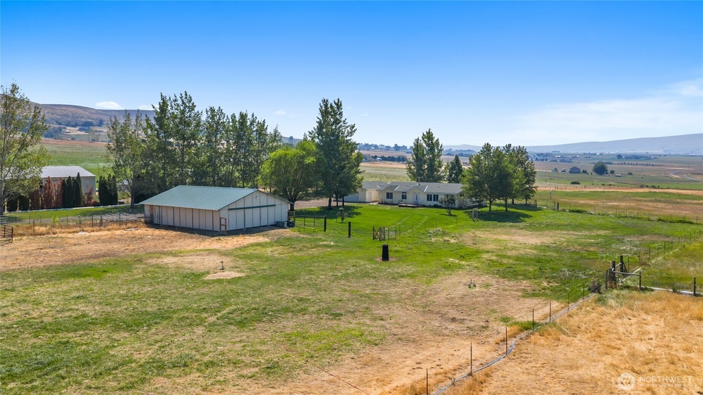 Photo of 2680 Carroll Road, Ellensburg, WA 98926 (MLS # 2567099)