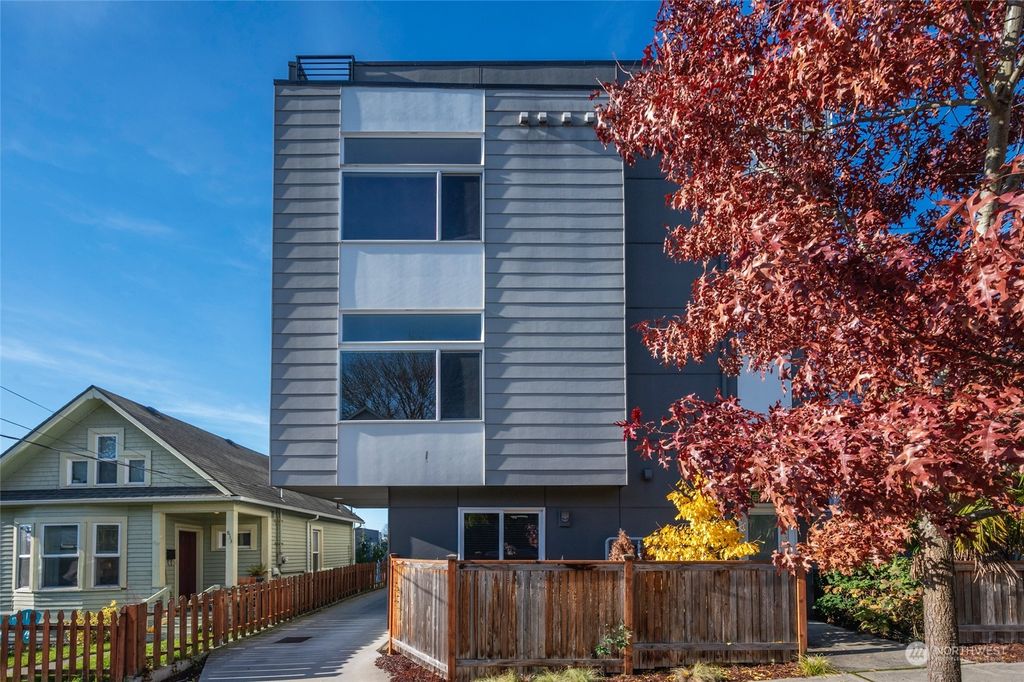 Photo of 831 29th Avenue S #B, Seattle, WA 98144 (MLS # 2181899)