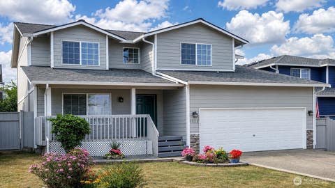 Photo of 11112 16th Place SE, Lake Stevens, WA 98258 (MLS # 2570871)