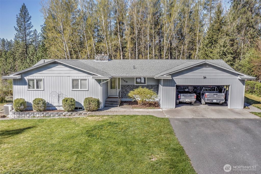 Photo of 1140 S Pine Street, Kettle Falls, WA 99141 (MLS # 2513687)