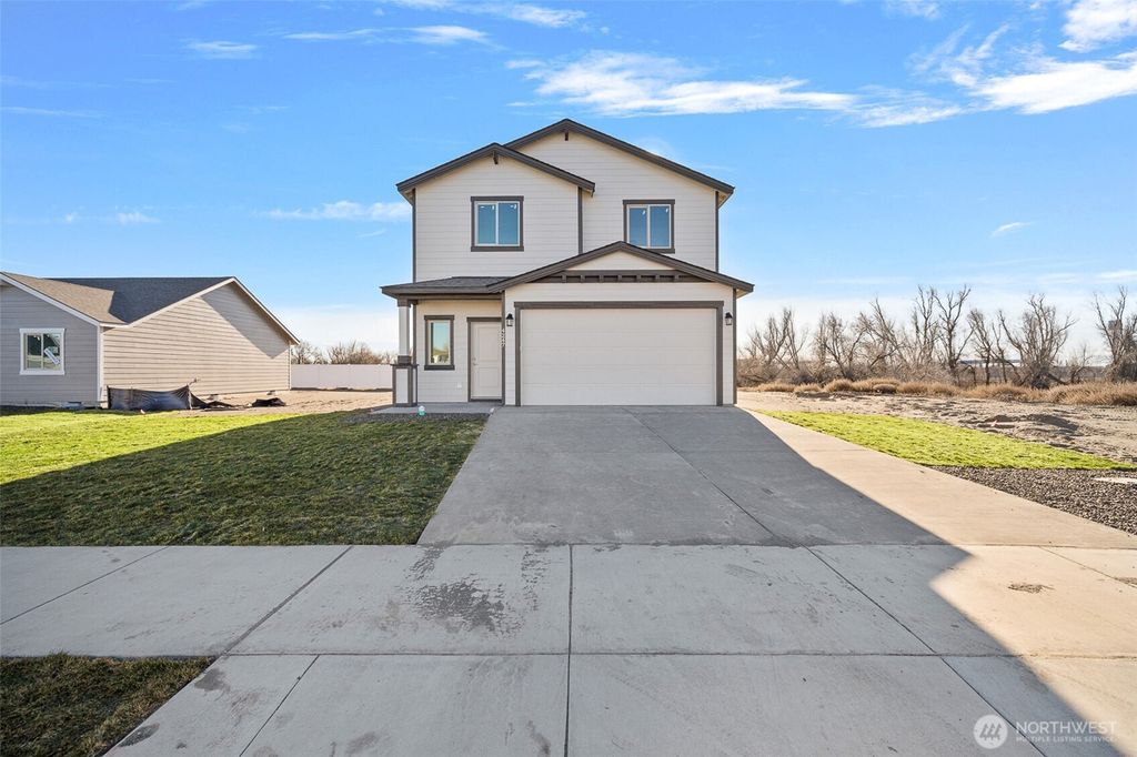 Photo of 4247 W Sandy Court, Moses Lake, WA 98837 (MLS # 2460163)