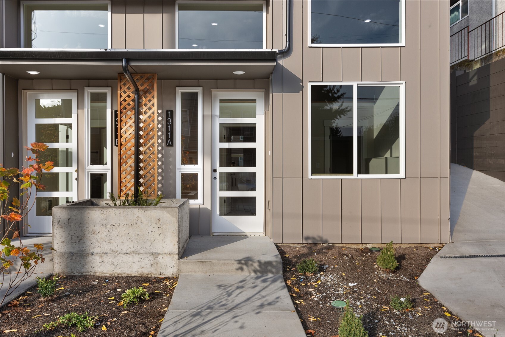 1311 14th Avenue A