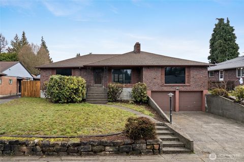 Photo of 5829 S Bell Street, Tacoma, WA 98408 (MLS # 2465300)