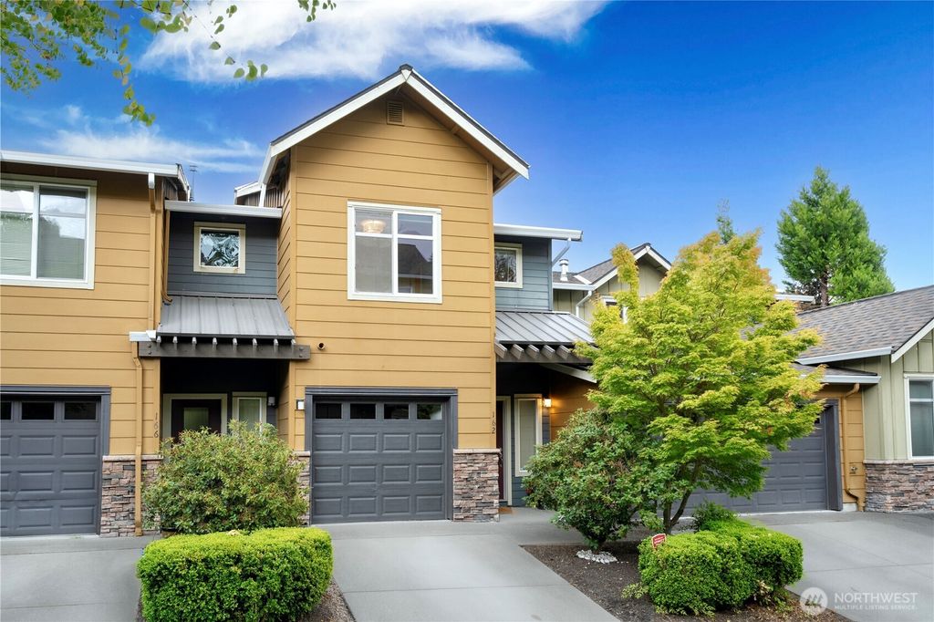 Photo of 162 Cougar Ridge Road NW #1104, Issaquah, WA 98027 (MLS # 2511169)