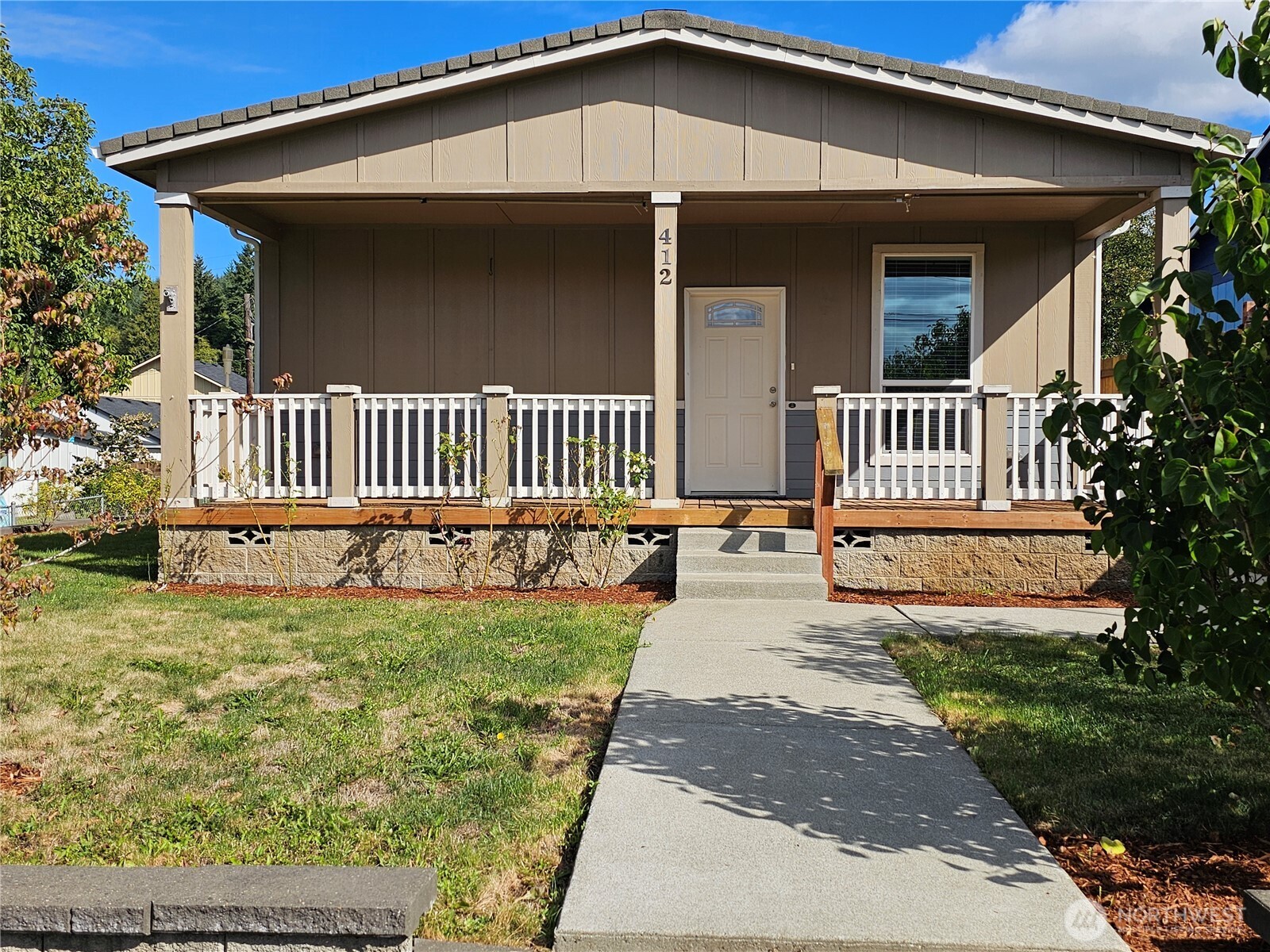 412 S 2nd Street