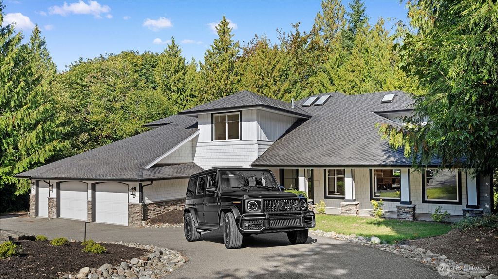 Photo of 12633 75th Street SE, Snohomish, WA 98290 (MLS # 2502977)