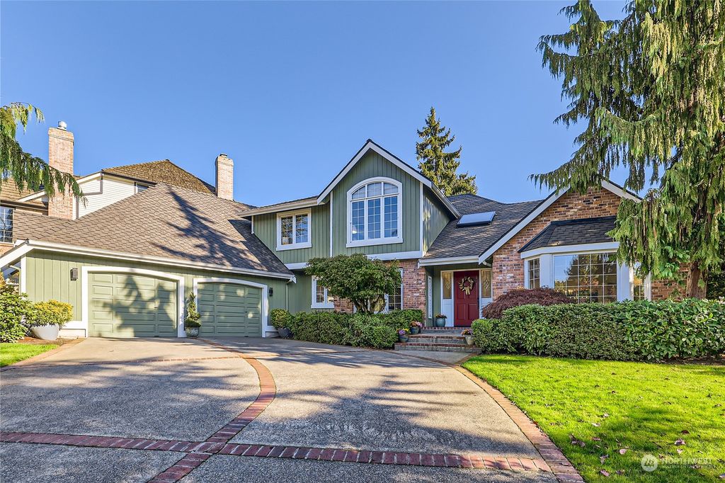 Photo of 2718 142nd Place NE, Bellevue, WA 98007 (MLS # 2301933)