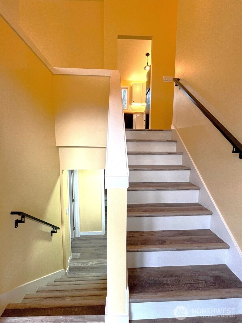 Photo of 21246 15th Avenue S, Des Moines, WA 98198 (MLS # 2464115)