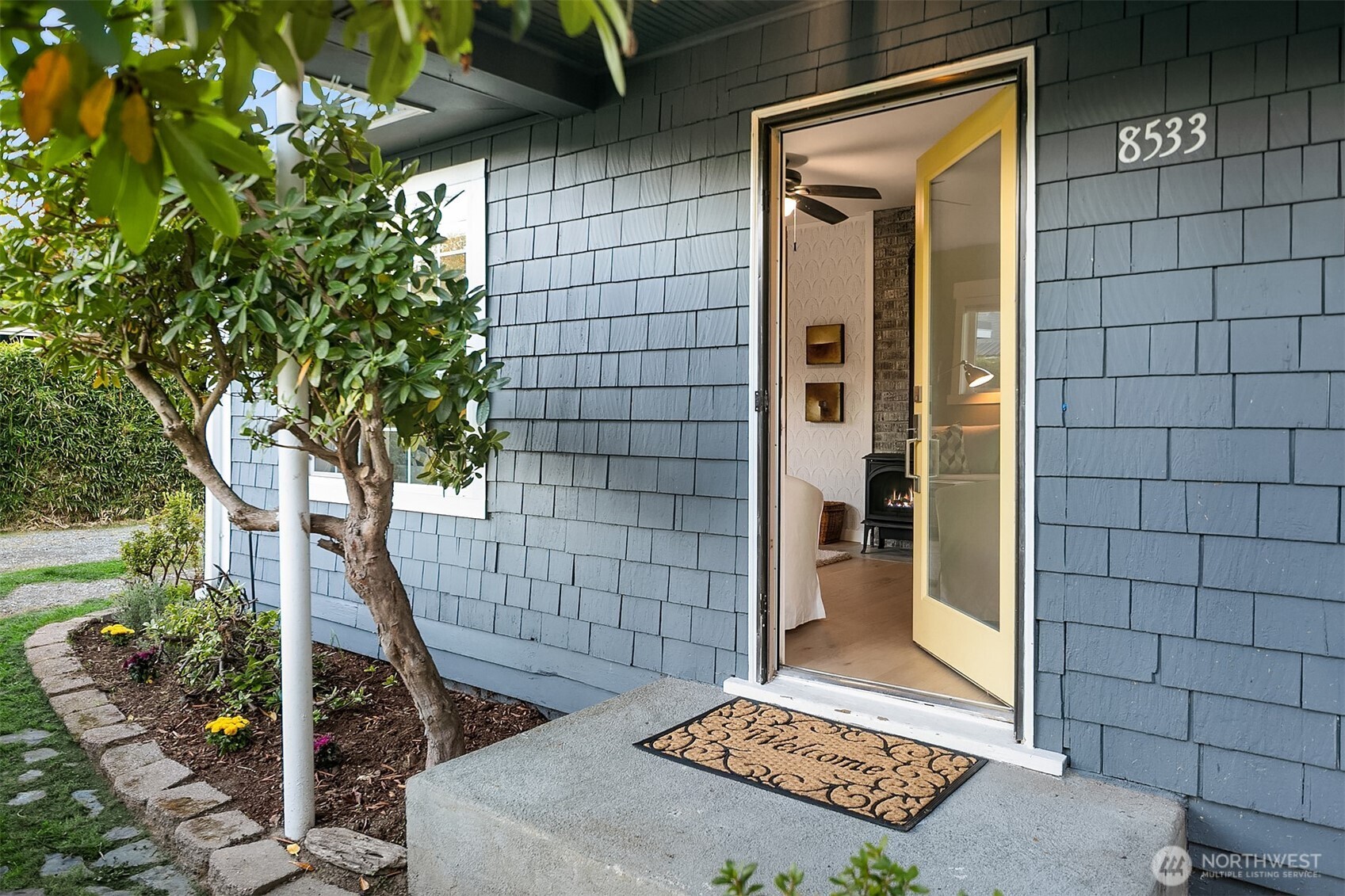 8533 382nd Avenue SE