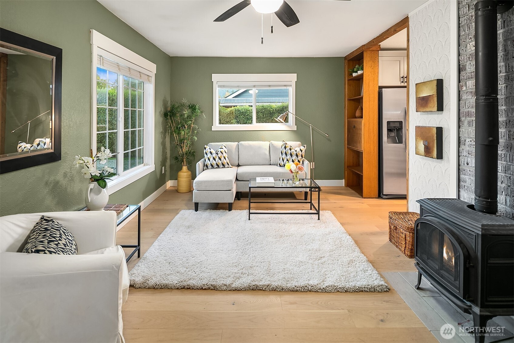 8533 382nd Avenue SE