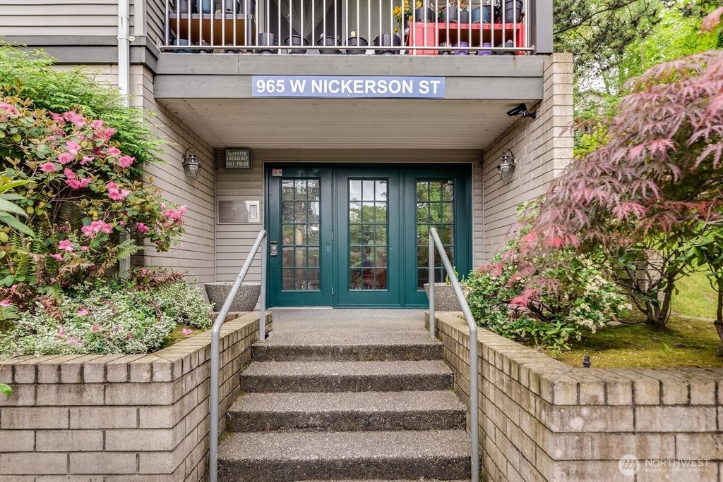 Photo of 965 W Nickerson Street #33, Seattle, WA 98119 (MLS # 2374958)