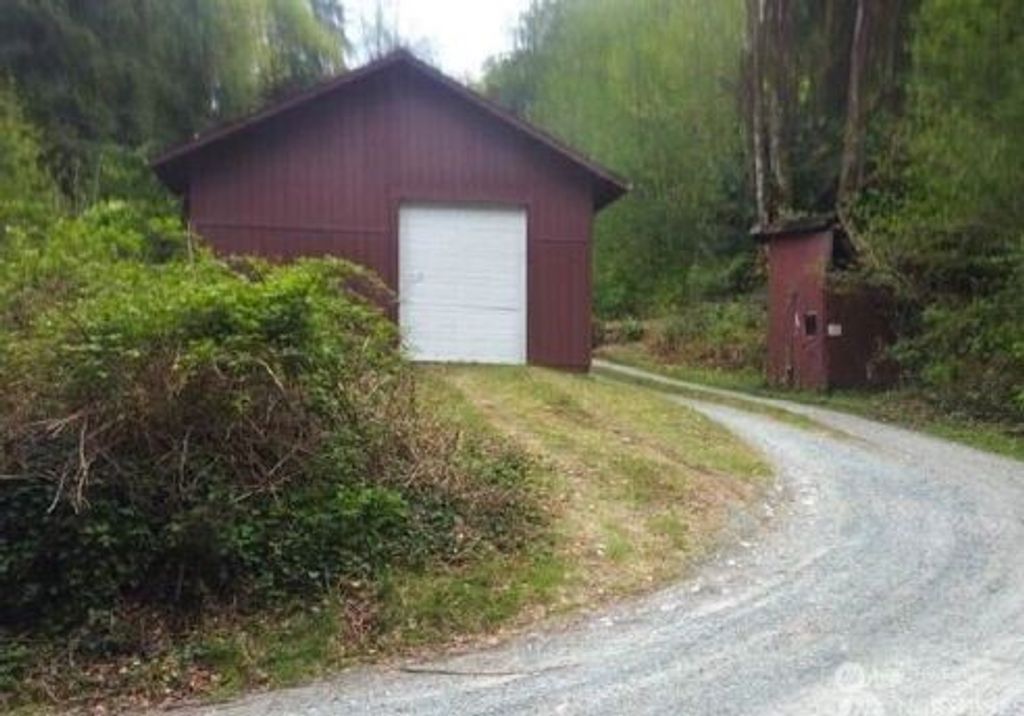 Photo of 31112 State Route 530 NE, Arlington, WA 98223 (MLS # 2360395)