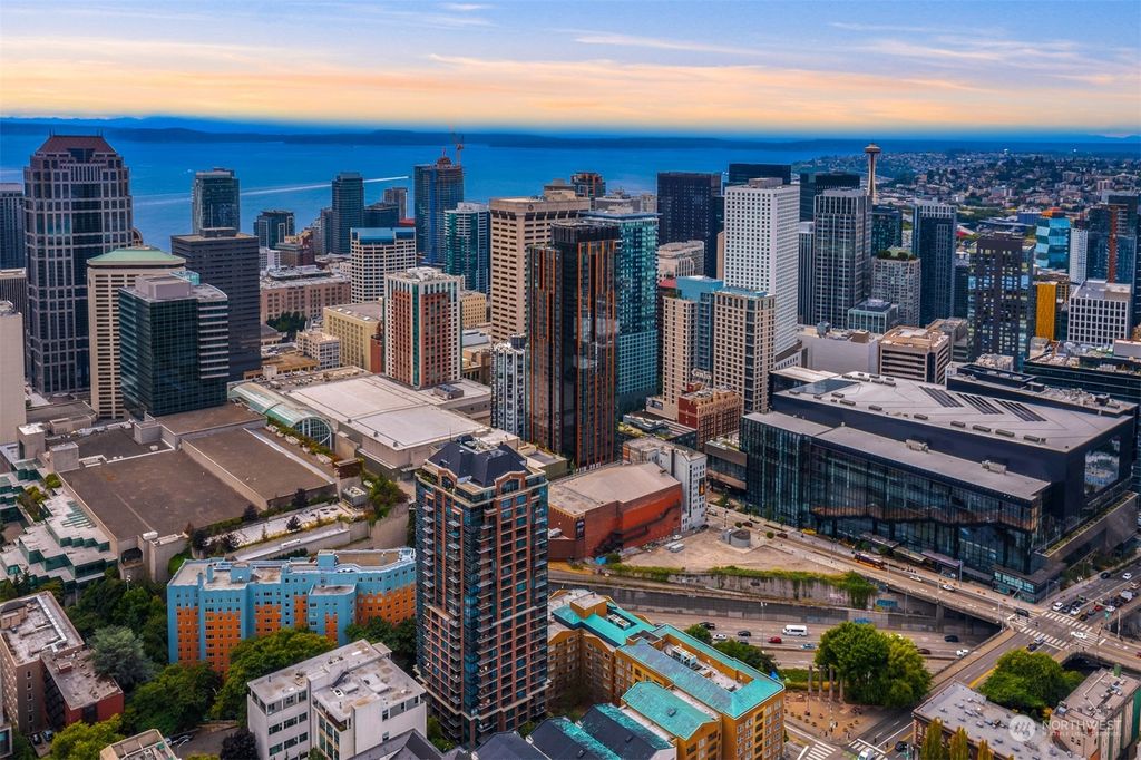 Photo of 1420 Terry Avenue #807, Seattle, WA 98101 (MLS # 2150967)