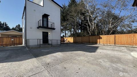 890 Magellan Avenue NE 5 Ocean Shores WA 98569