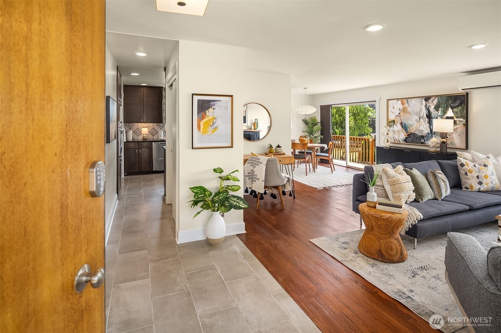 Photo of 5407 SW Beach Drive Terrace, Seattle, WA 98116 (MLS # 2566395)
