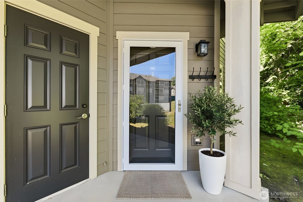 Photo of 1900 Weaver Road #N106, Snohomish, WA 98290 (MLS # 2560545)