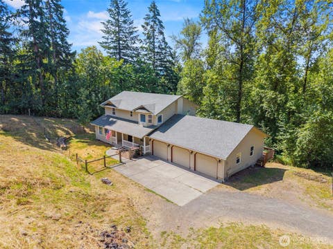 Photo of 551 Haussler Road, Kelso, WA 98626 (MLS # 2568169)