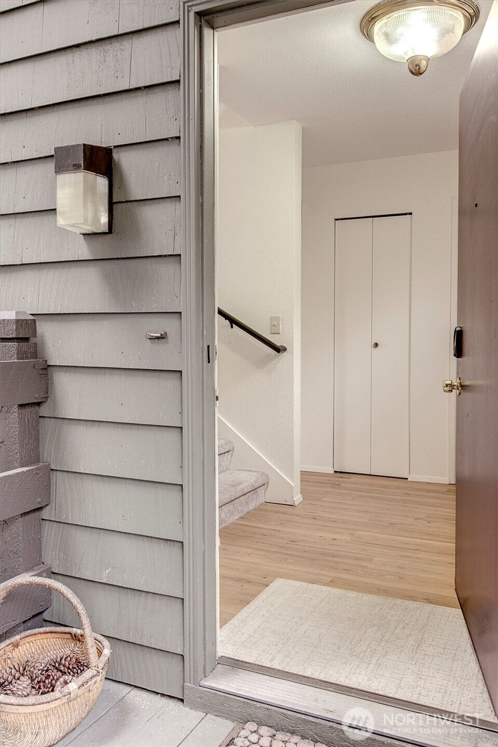 Photo of 7 Lake Bellevue Drive #206, Bellevue, WA 98005 (MLS # 2476604)